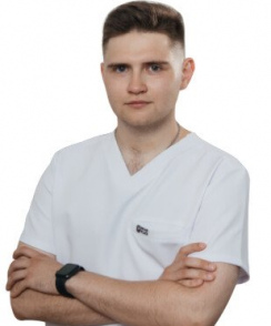 Левшуков Михаил Олегович стоматолог