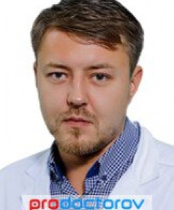 Рагс Артур Артурович ортопед